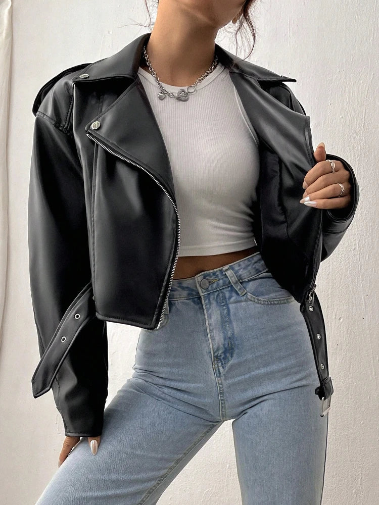 Yasmine™ | Stylish and Trendy Jacket for a Confident Look