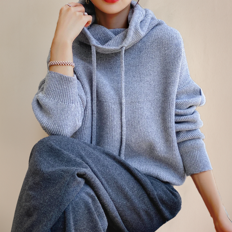 Lia - Elegant Turtleneck Sweater for a Sophisticated Style